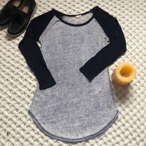 Garage lightweight long sleeve baseball tee